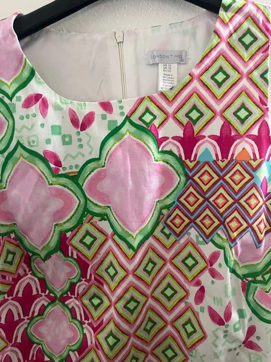London Times Pink Green Multi-Pattern Sleeveless Shift Dress - Picture 3 of 4